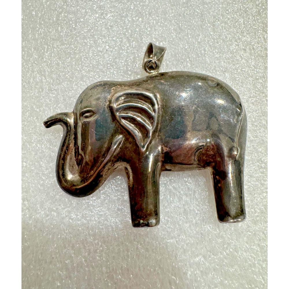Sterling Silver Elephant Pendant Puffy 3D Trunk UP Good Luck 12 Grams